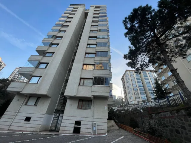 Trabzon Beşirli Evleri'nde 4+1 Satılık Daire