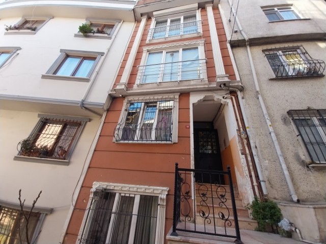 3+1 APARTMENT FOR SALE IN ISTANBUL SISLI OLD TOWN
