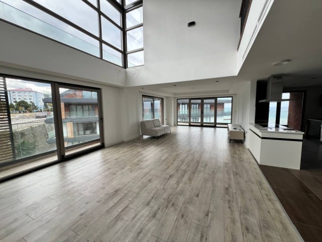 5+2 PENTHOUSE APARTMENT FOR SALE WITH SEA VIEW IN KAYI TRABZON
