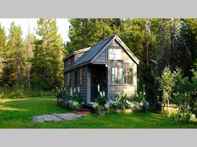 THE INCREASING DEMAND FOR HOUSES WITH SMALL SQUARE METERS: THE INVESTMENT OPPORTUNITY OF 2025