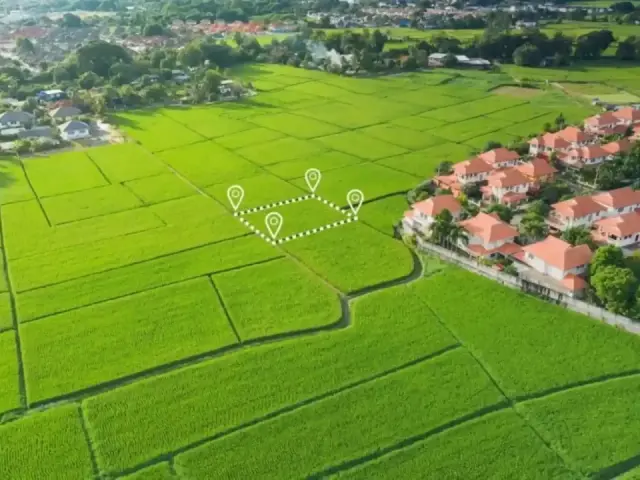 Record Sales of Land, Fields and Workplaces!