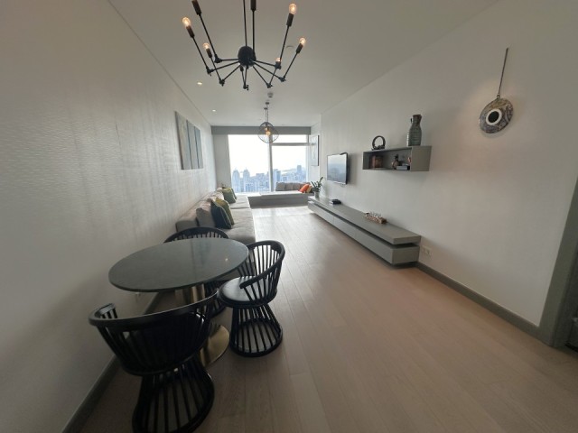 QUASAR İSTANBUL'DA BOĞAZ MANZARALI 1+1 SATILIK EŞYALI REZİDANS