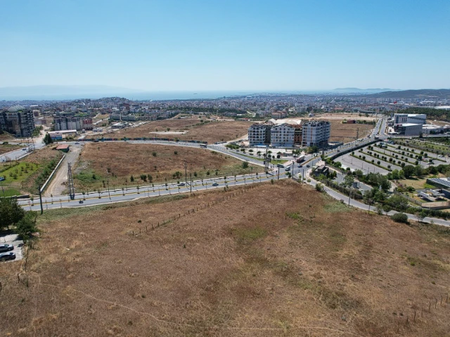 KOCAELİ ÇAYIROVA AKSE'DE 15500M2 KAT KARŞILIĞI ARSA