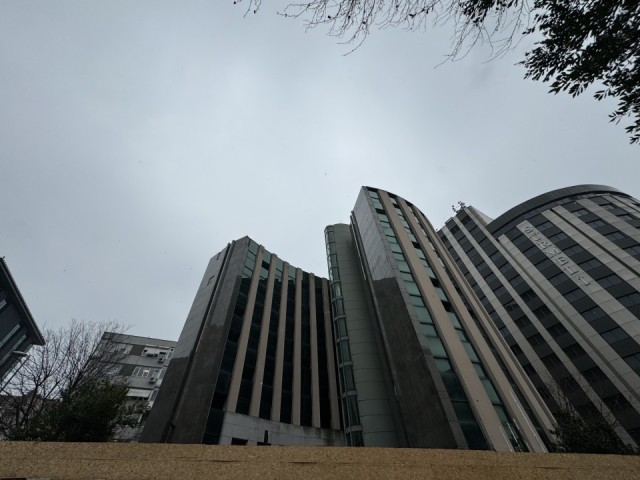 BUILDING FOR SALE IN ISTANBUL FIVETTAŞ DİKİLİTAŞ