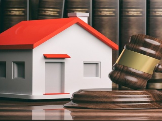 What is the Difference Between Rent Decoupling and Rent Adaptation?