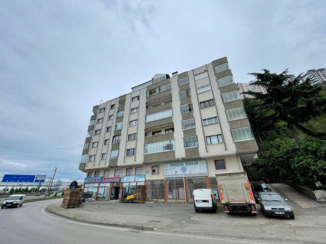 3+1 APARTMENT FOR RENT IN TRABZON 1 NO. FIVEIRLI YAVUZ APARTMENT BUILDING