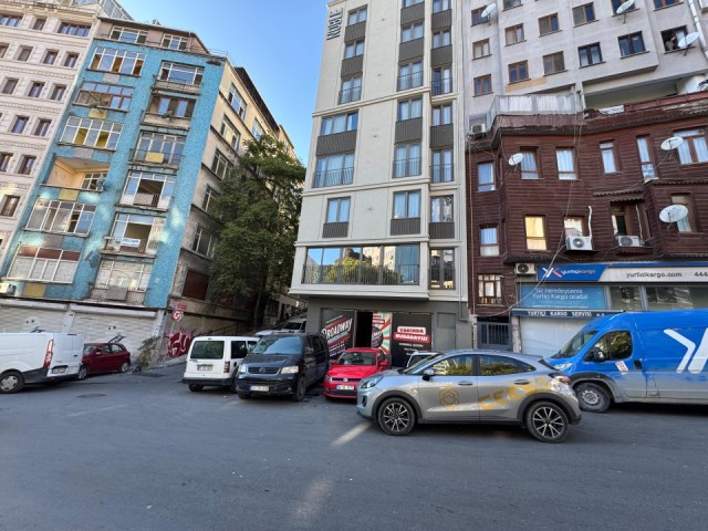 125 m² SHOP FOR RENT IN ISTANBUL BEŞİKTAŞ DİKİLİTAŞ