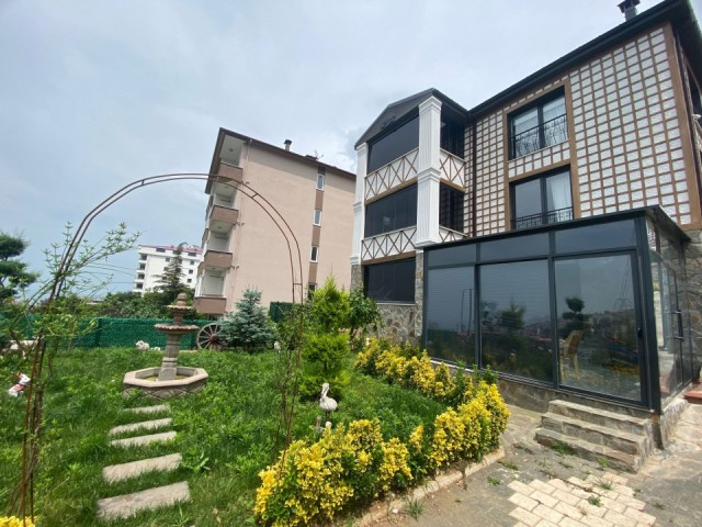 2 NOLU BOSTANCI'DA MANZARALI SATILIK 5+2 TRİPLEKS VİLLA